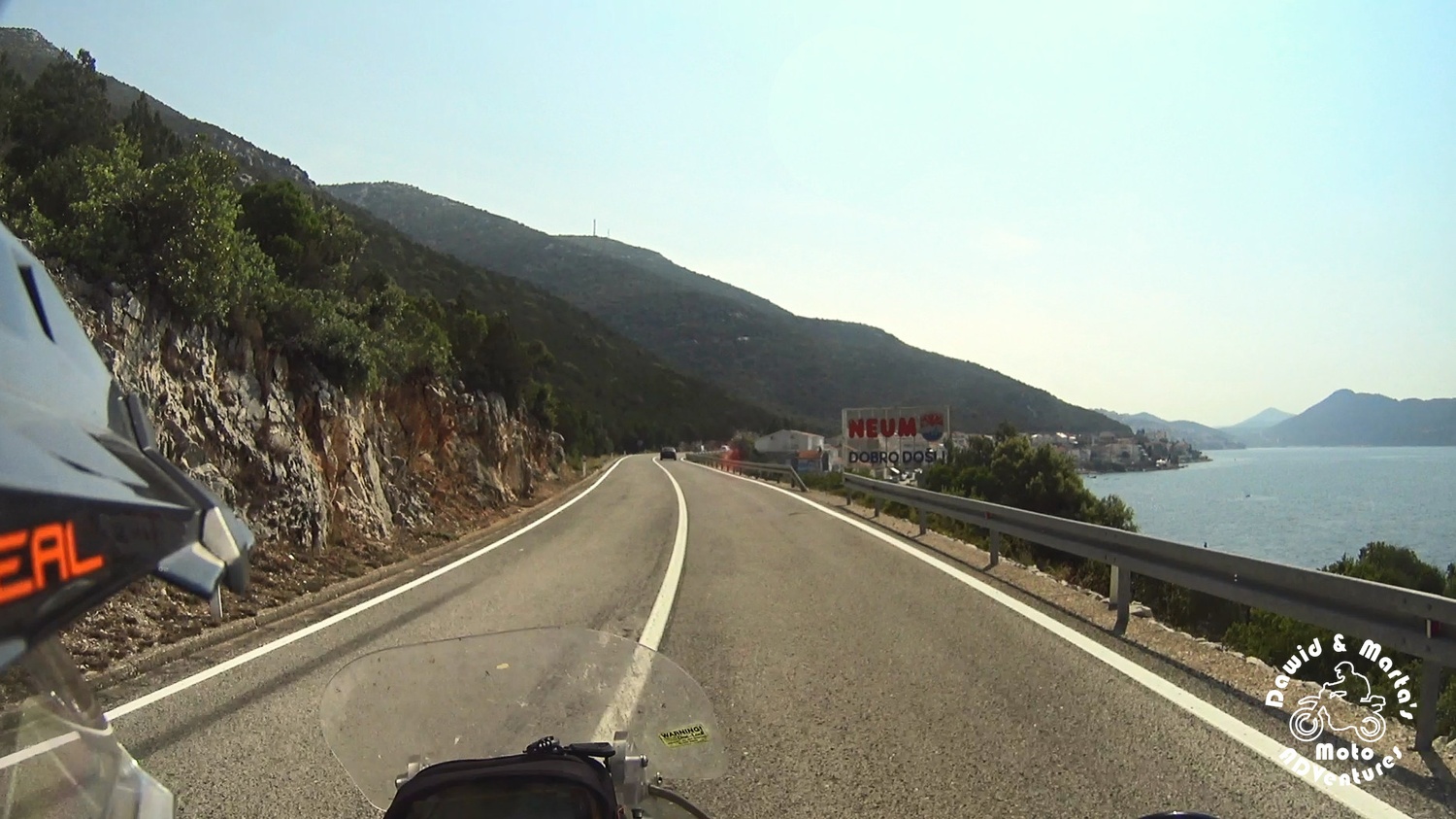 Neum welcome sign