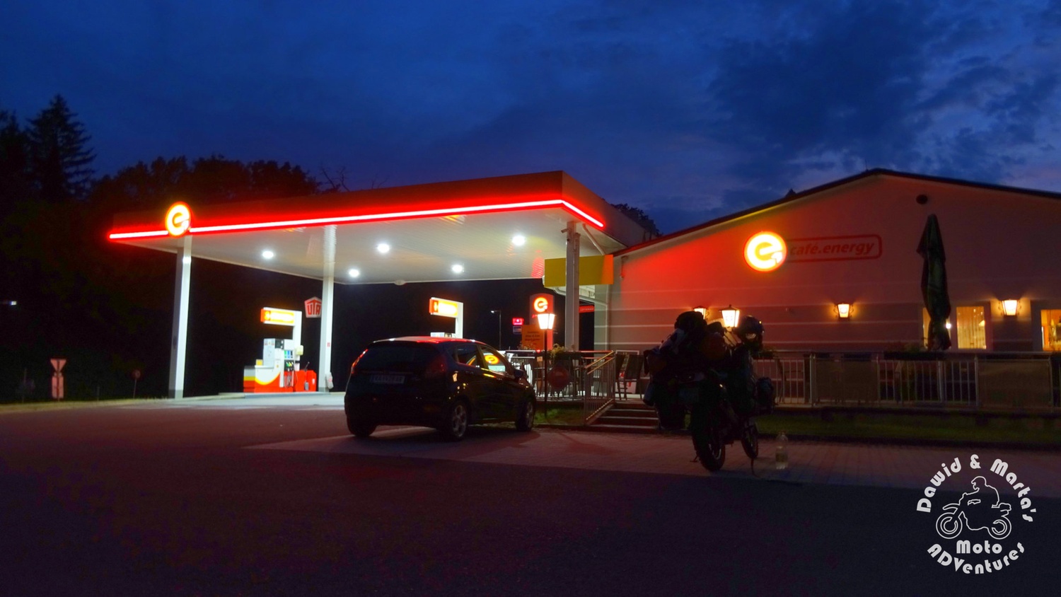 Stop at Halbenrein gas station