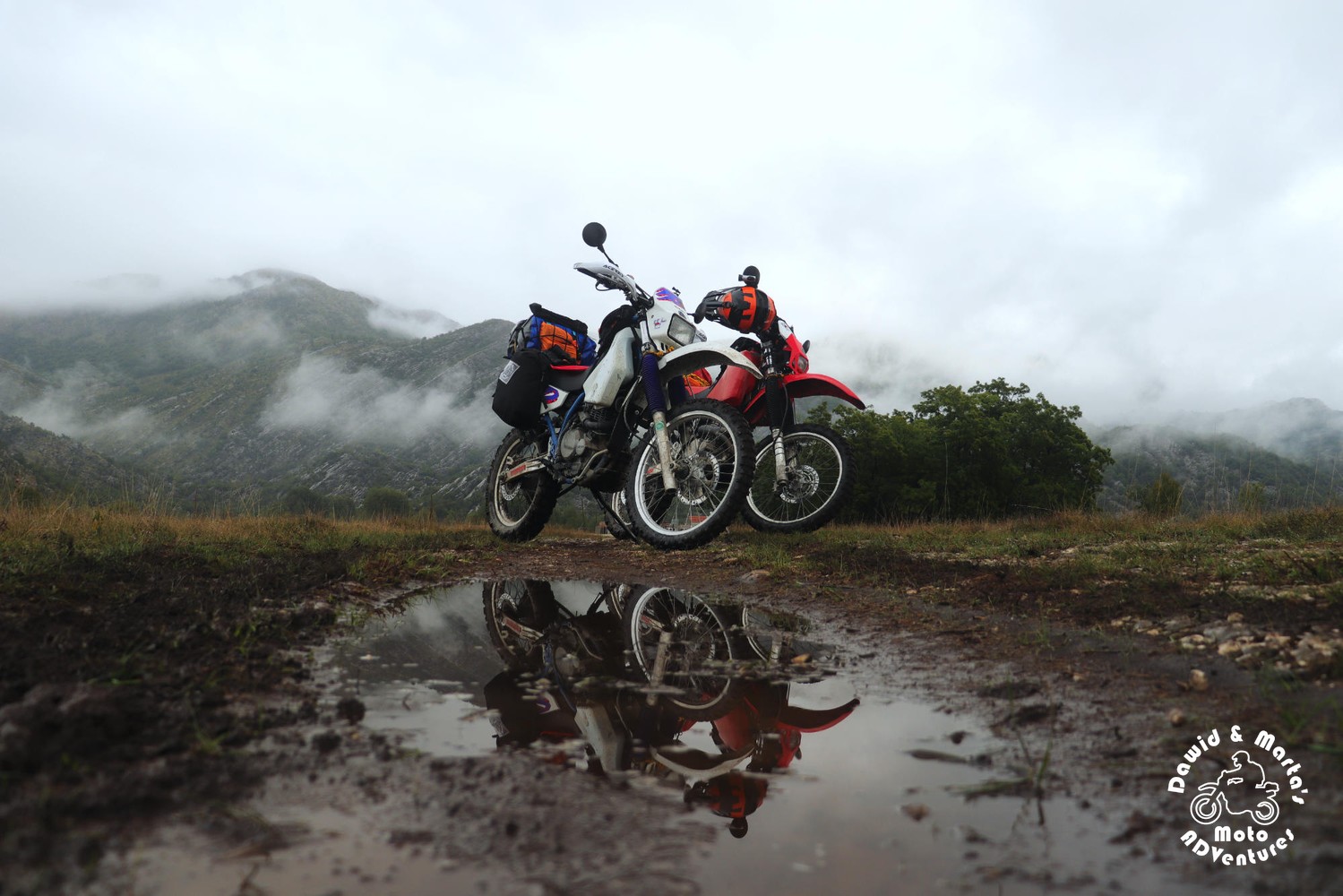 DR350 and XR400 in foggy Montenegro mountains
